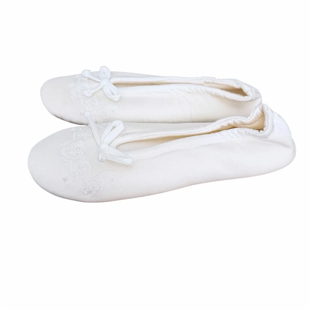 Davids Bridal Comfy Soft White‎ Ballet Flats with Bow